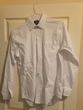 Men’s White Dress Shirt with Point Collar